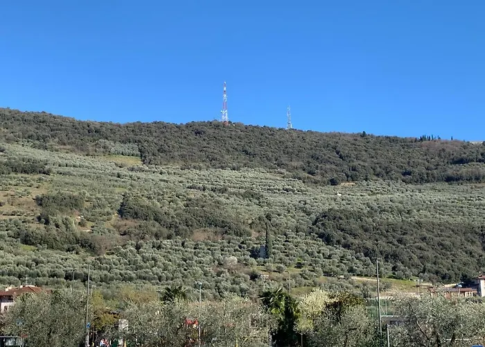 Jupiter\'S Hill